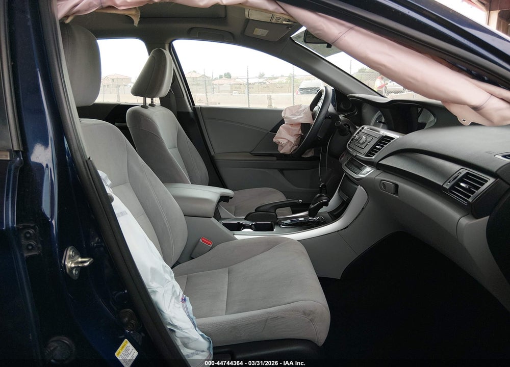 2015 HONDA ACCORD EX VIN: 1HGCR2F76FA231105