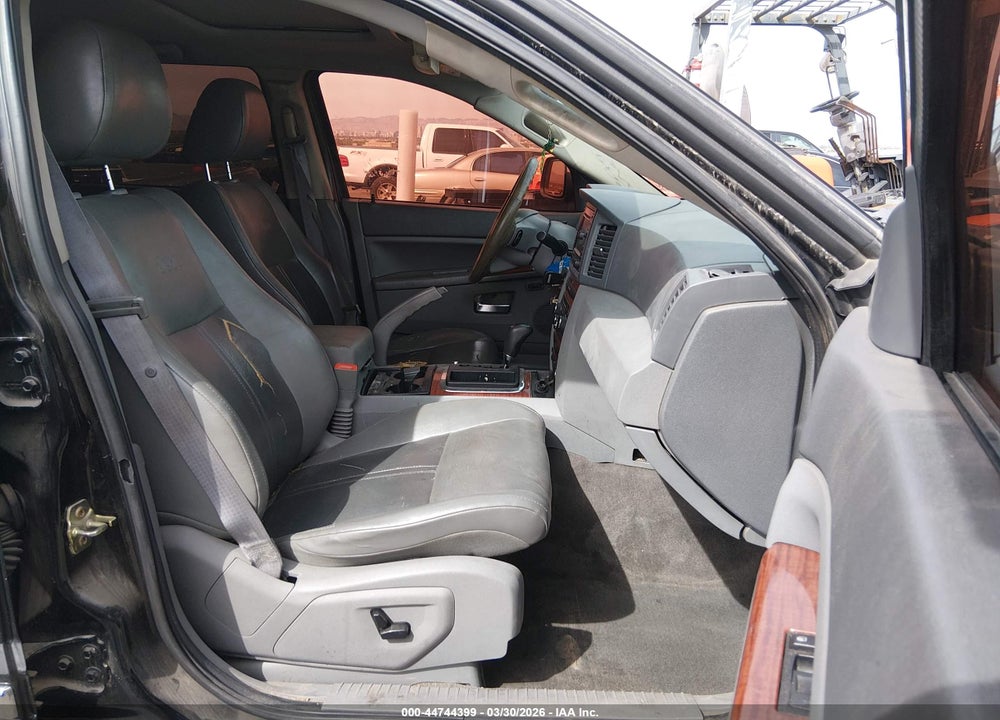 2005 JEEP GRAND CHEROKEE LIMITED VIN: 1J4HS58N95C703932