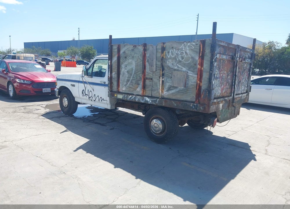 1997 FORD F-350 XL VIN: 1FDHF35G2VEB74263