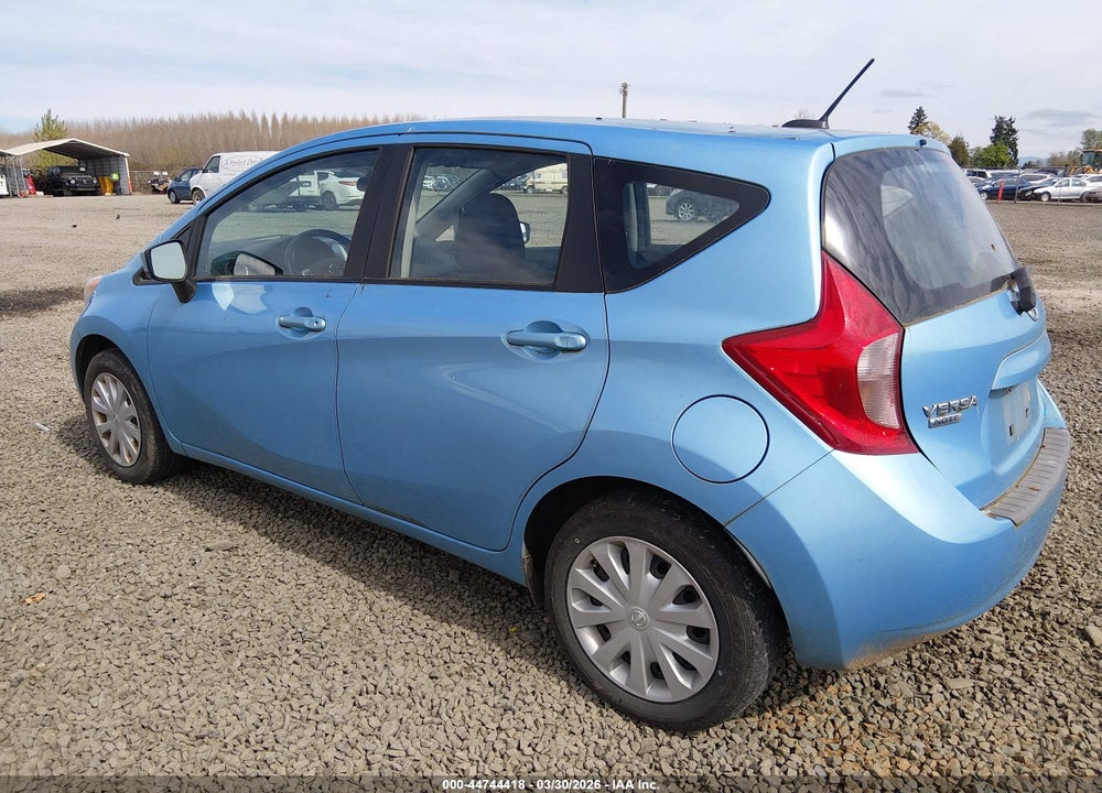 2015 NISSAN VERSA NOTE VIN: 3N1CE2CP0FL430743