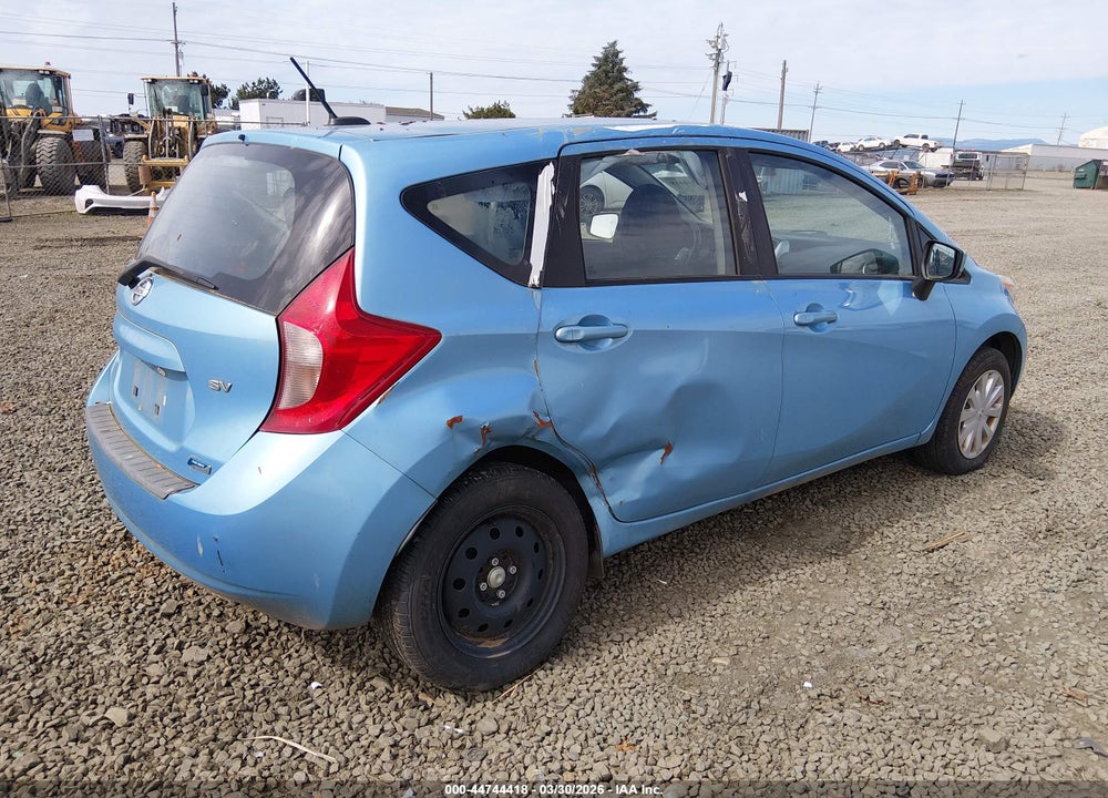 2015 NISSAN VERSA NOTE VIN: 3N1CE2CP0FL430743