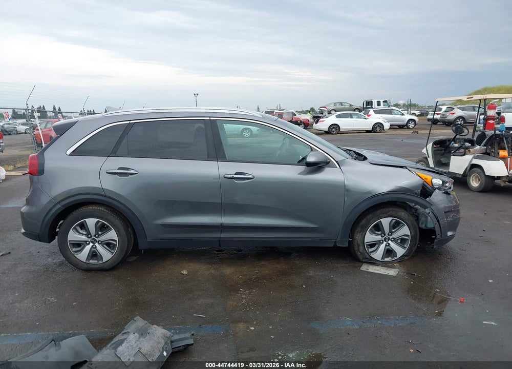 2018 KIA NIRO LX VIN: KNDCB3LC6J5128391