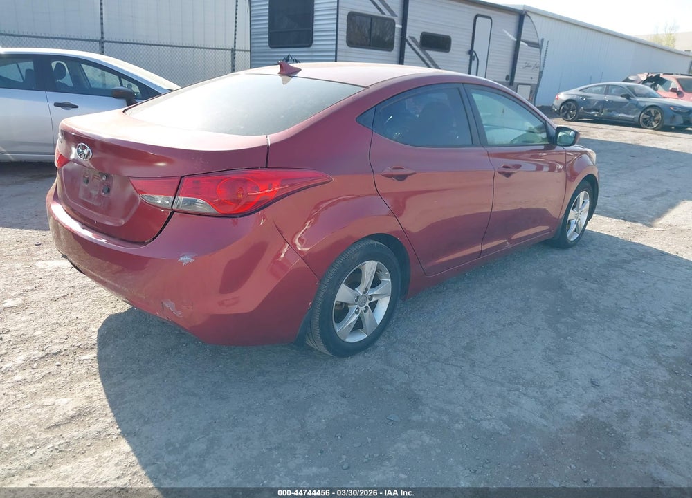 2013 HYUNDAI ELANTRA GLS VIN: 5NPDH4AE1DH388635