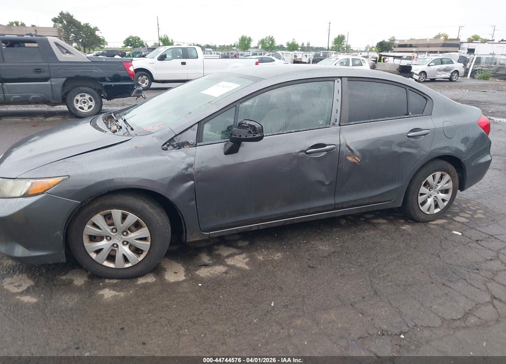 2012 HONDA CIVIC LX VIN: 2HGFB2F58CH330912
