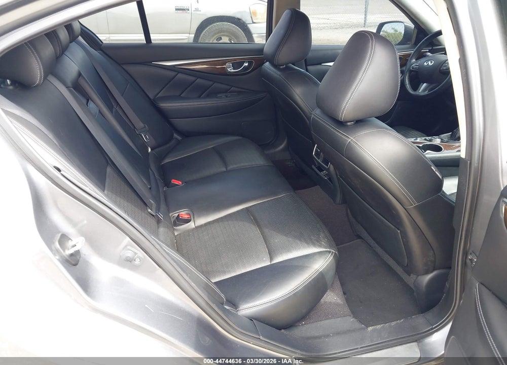2016 INFINITI Q50 3.0T PREMIUM VIN: JN1EV7AP4GM304871