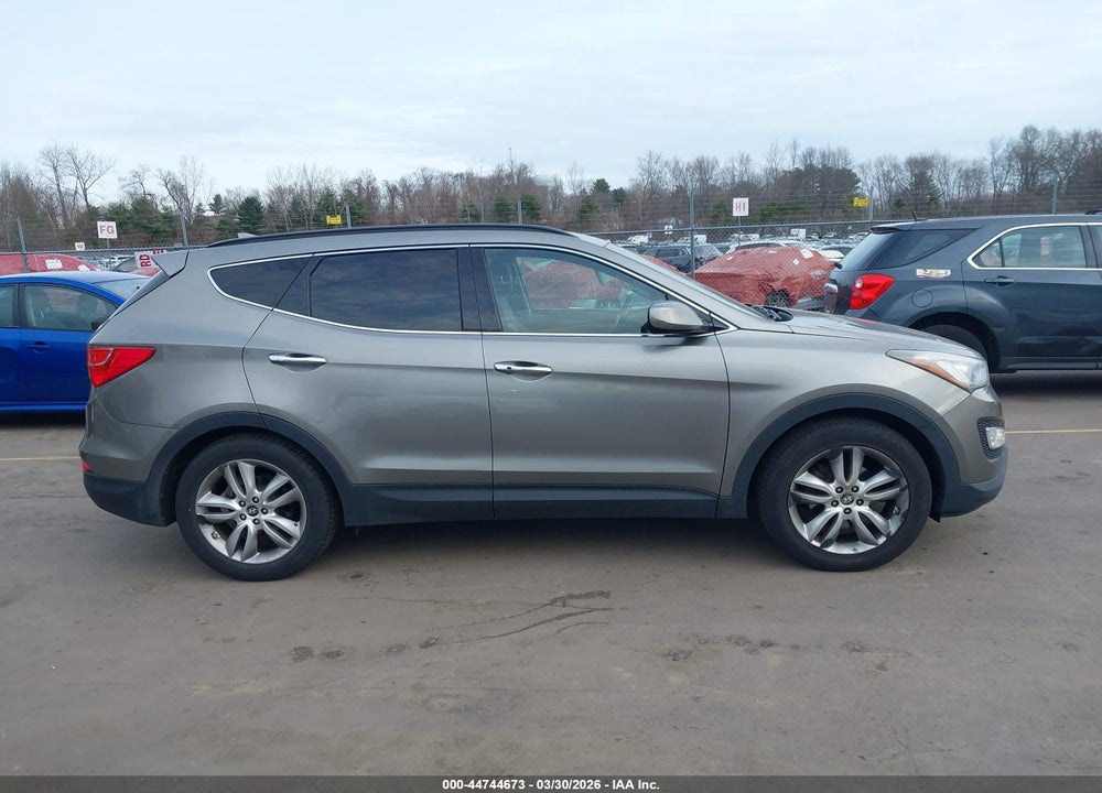 2013 HYUNDAI SANTA FE SPORT 2.0T VIN: 5XYZU3LA8DG002869