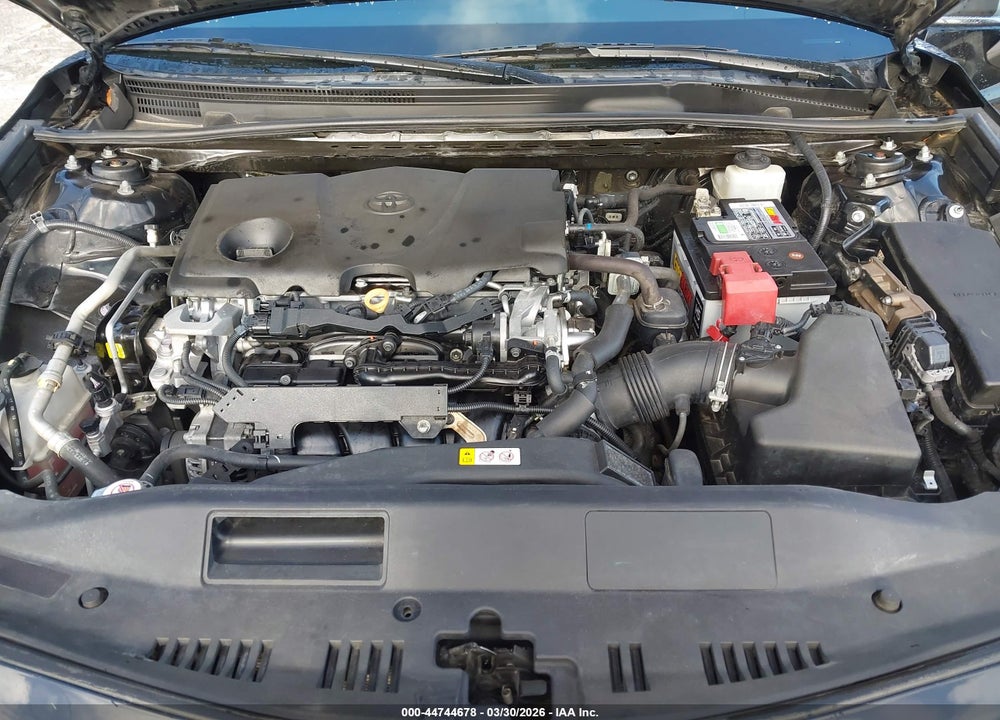 2019 TOYOTA CAMRY LE VIN: 4T1B11HK0KU734288