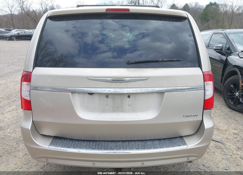 2013 CHRYSLER TOWN & COUNTRY LIMITED VIN: 2C4RC1GG6DR569146