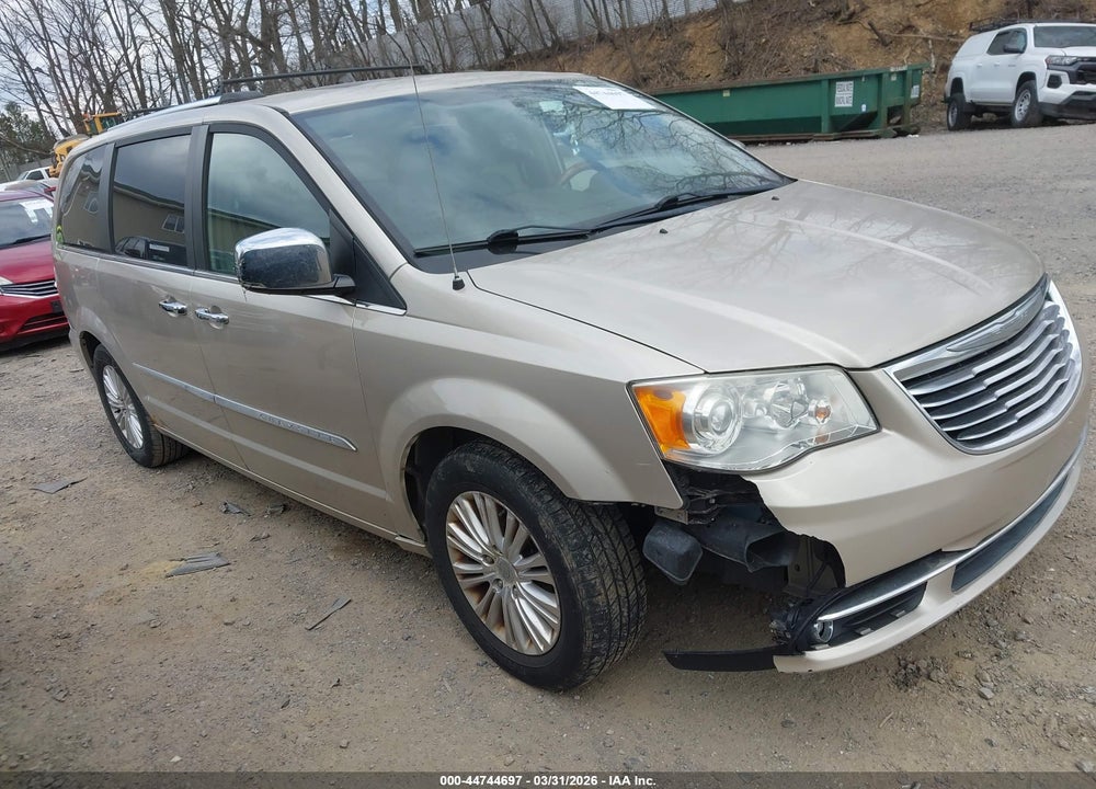 2013 CHRYSLER TOWN & COUNTRY LIMITED VIN: 2C4RC1GG6DR569146