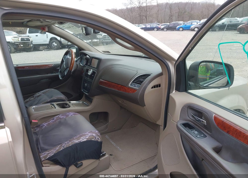 2013 CHRYSLER TOWN & COUNTRY LIMITED VIN: 2C4RC1GG6DR569146