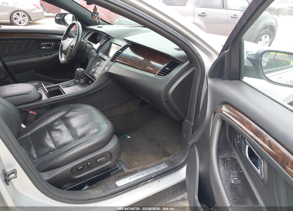 2015 FORD TAURUS LIMITED VIN: 1FAHP2F8XFG135483