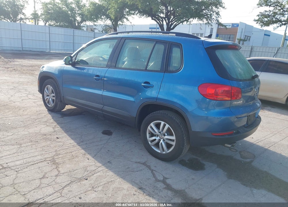 2017 VOLKSWAGEN TIGUAN 2.0T/2.0T S VIN: WVGAV7AX2HK022586