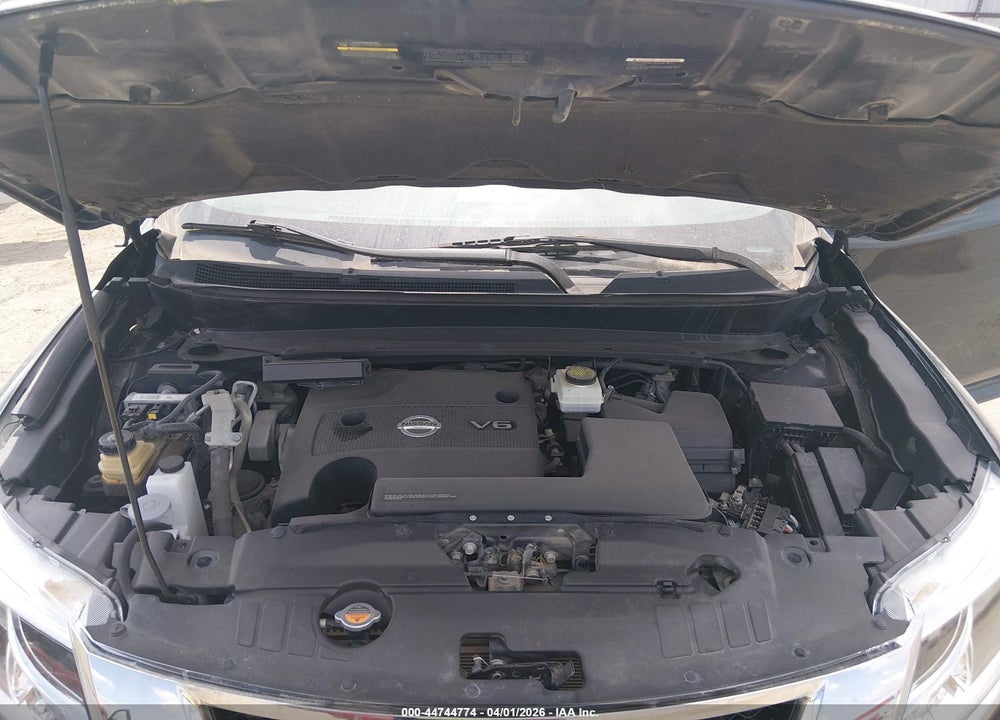2014 NISSAN PATHFINDER S VIN: 5N1AR2MMXEC673172