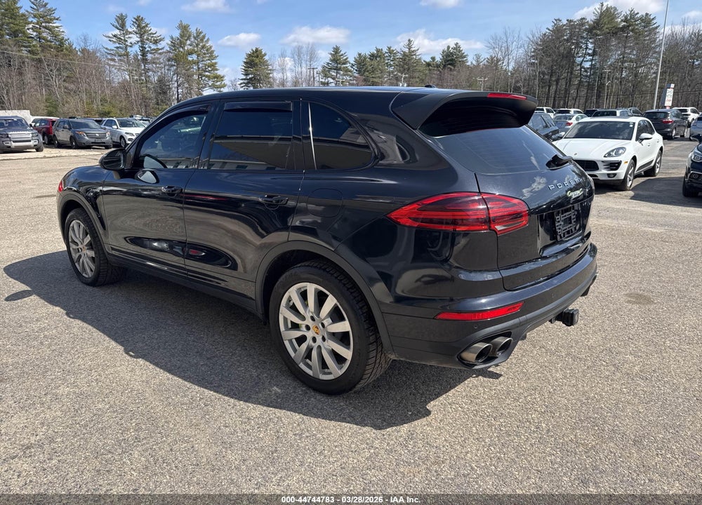 2016 PORSCHE CAYENNE E-HYBRID S VIN: WP1AE2A28GLA60018