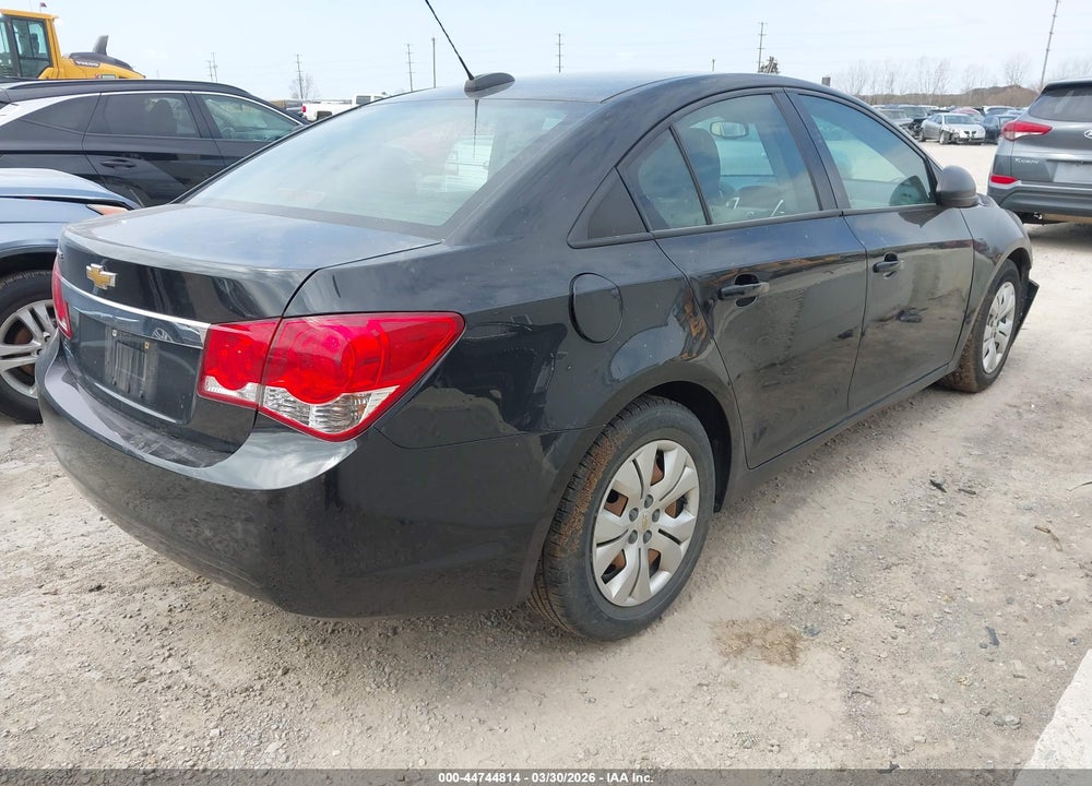2015 CHEVROLET CRUZE LS AUTO VIN: 1G1PA5SH1F7285988