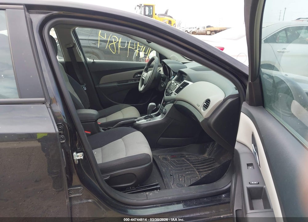 2015 CHEVROLET CRUZE LS AUTO VIN: 1G1PA5SH1F7285988