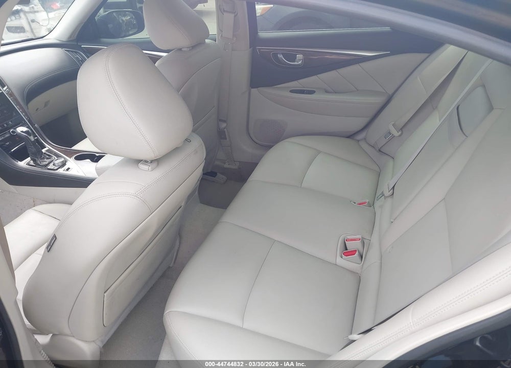 2018 INFINITI Q50 3.0T LUXE VIN: JN1EV7AP7JM366045