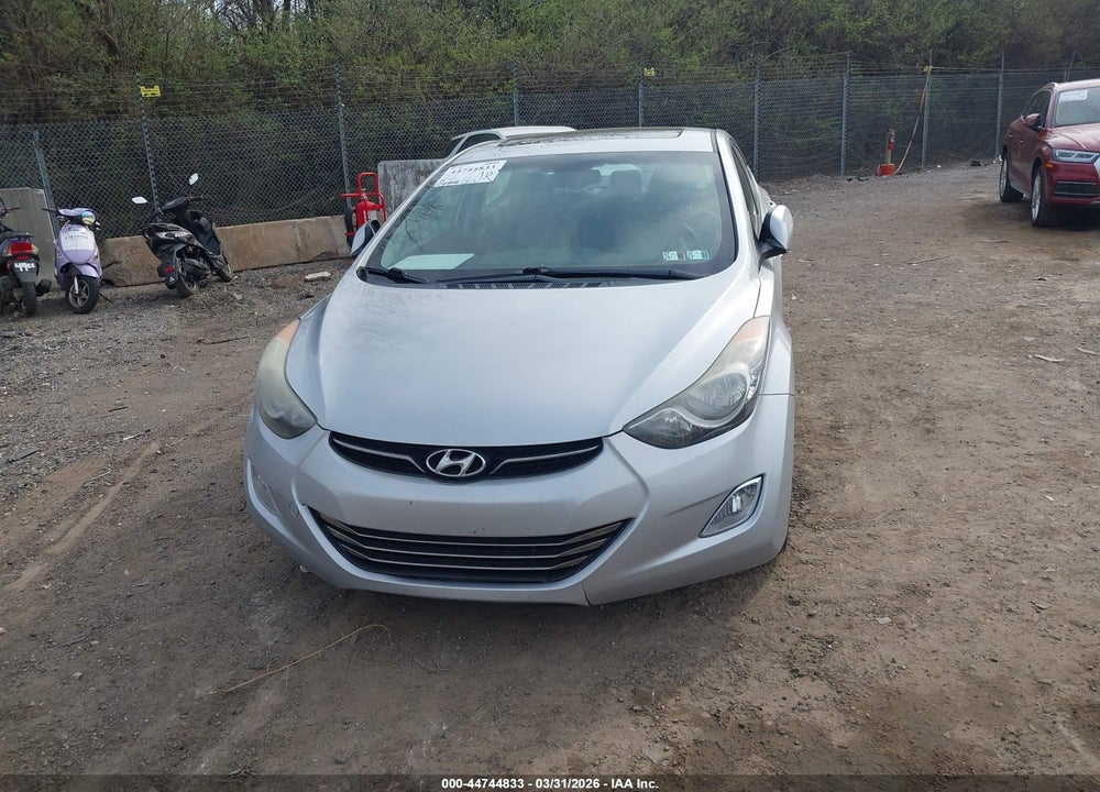 2011 HYUNDAI ELANTRA LIMITED VIN: 5NPDH4AE3BH046410