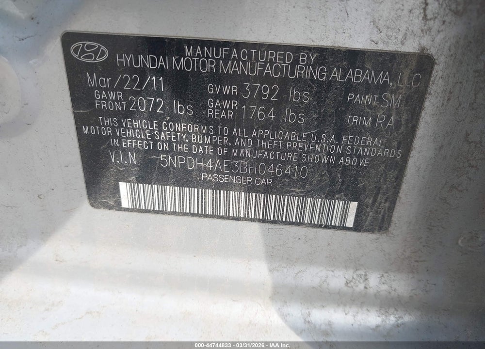2011 HYUNDAI ELANTRA LIMITED VIN: 5NPDH4AE3BH046410