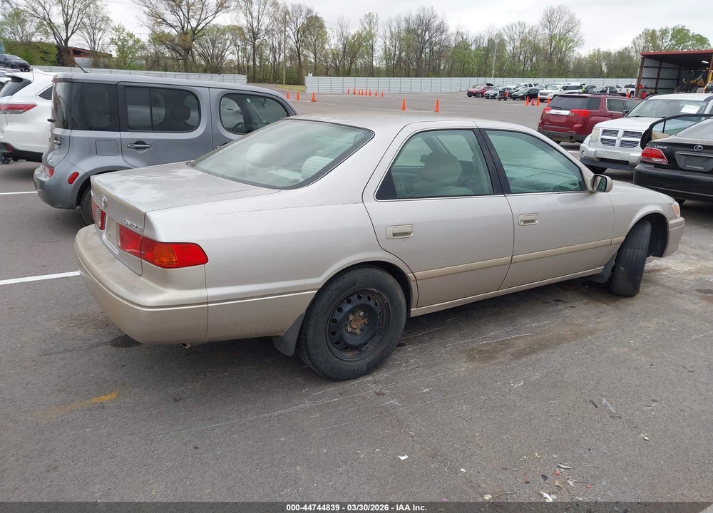 2001 TOYOTA CAMRY CE VIN: 4T1BG22K11U772270