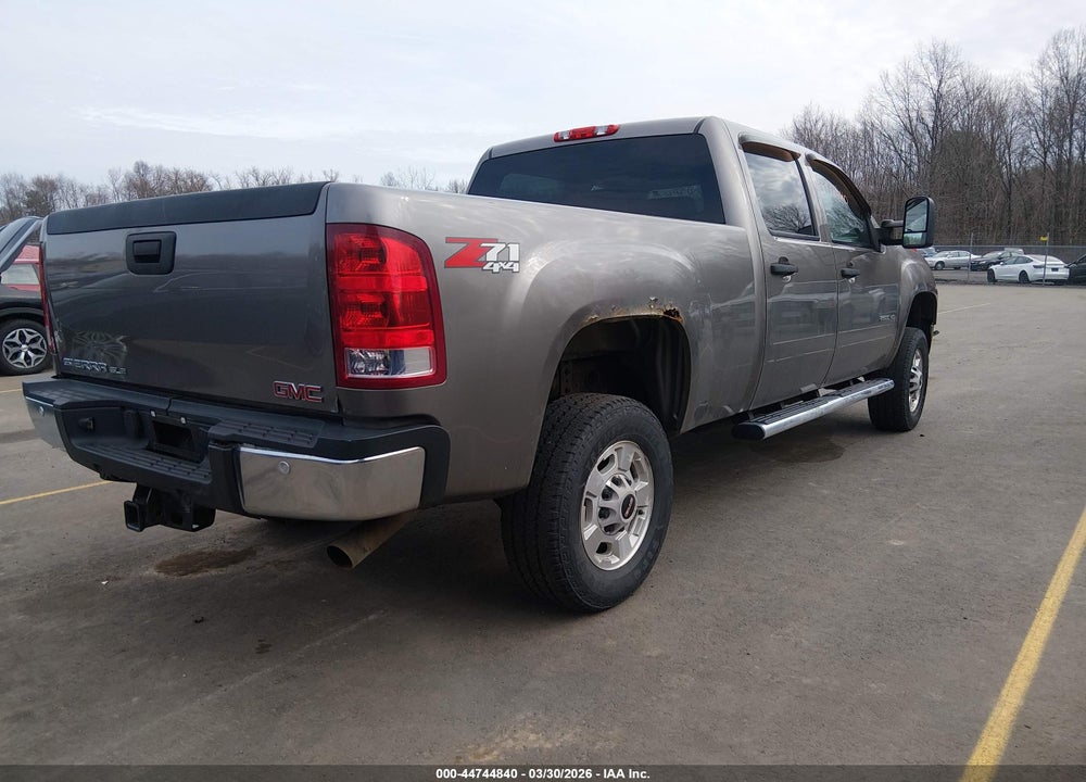2013 GMC SIERRA 2500HD SLE VIN: 1GT120CG8DF124933