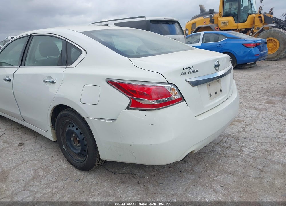 2015 NISSAN ALTIMA 2.5/2.5 S/2.5 SL/2.5 SV VIN: 1N4AL3AP6FC272526