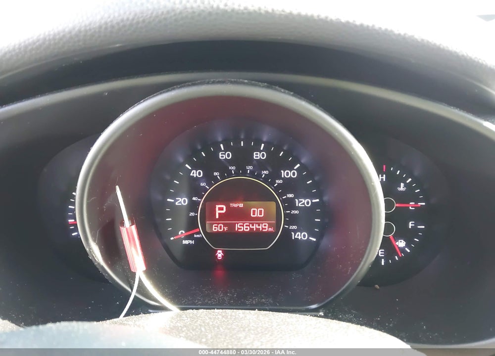 2016 KIA SOUL + VIN: KNDJP3A52G7401708