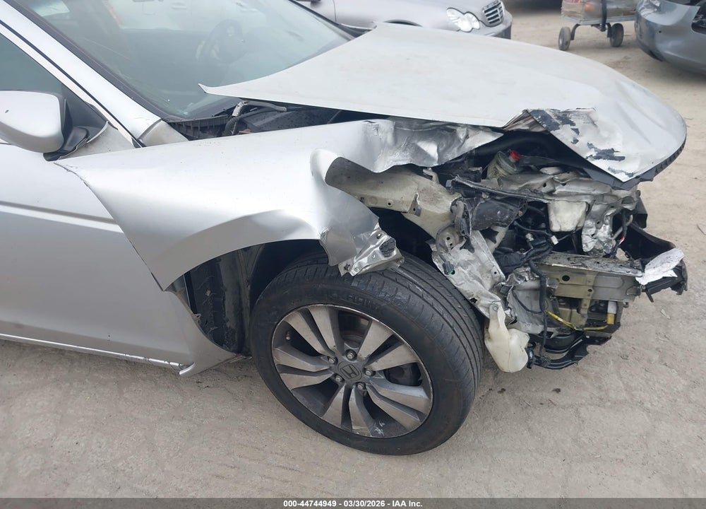 2008 HONDA ACCORD 2.4 EX VIN: 1HGCS127X8A011389