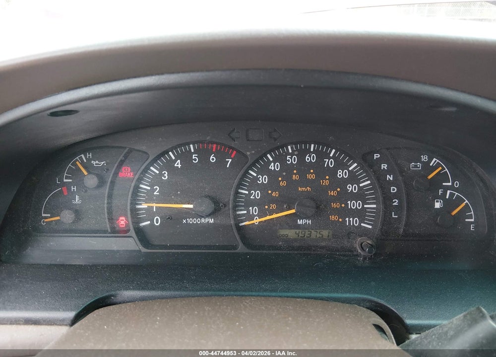 2000 TOYOTA TUNDRA SR5 V8 VIN: 5TBRT341XYS029414