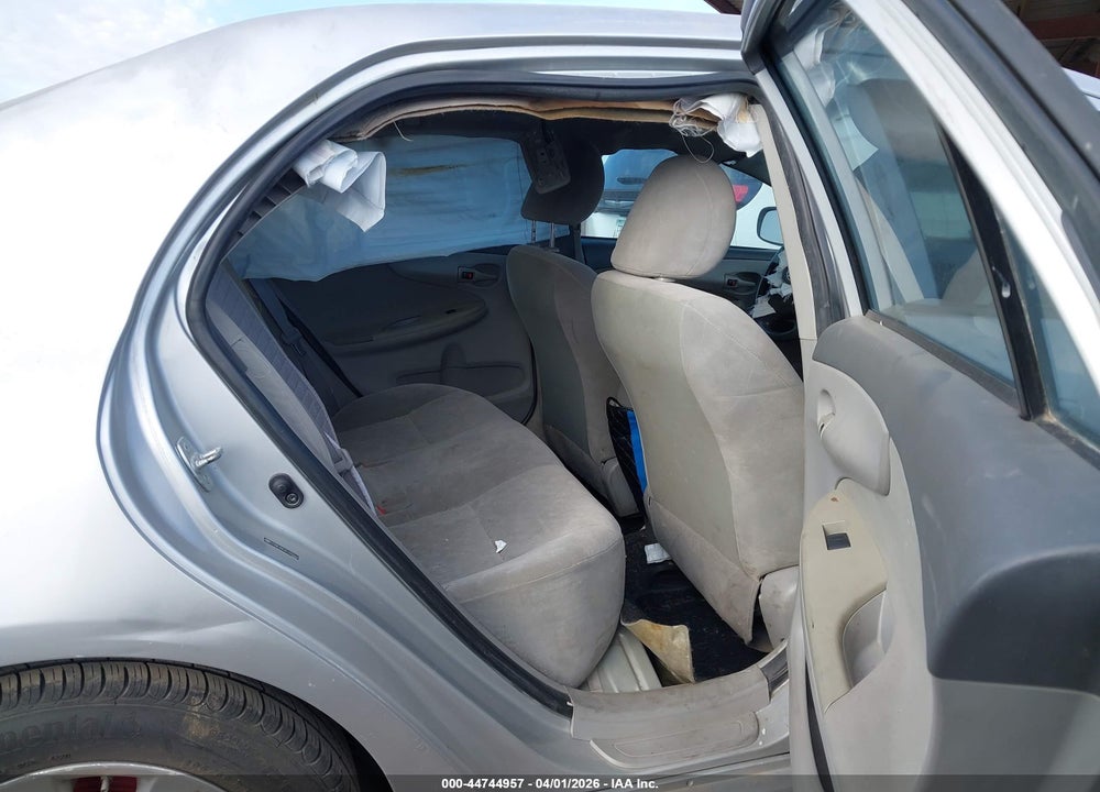 2009 TOYOTA COROLLA LE VIN: JTDBL40E89J002962