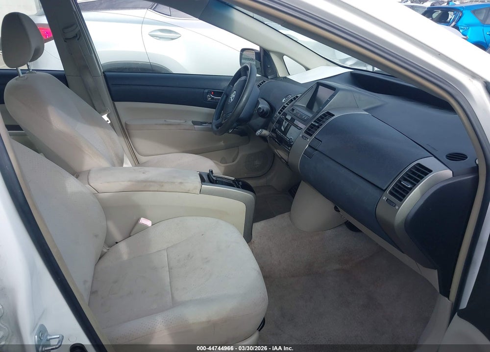 2007 TOYOTA PRIUS VIN: JTDKB20U877588135