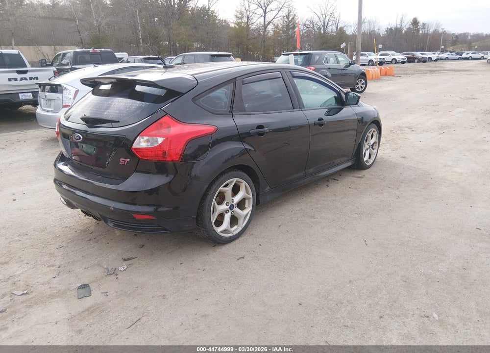 2014 FORD FOCUS ST VIN: 1FADP3L90EL365962