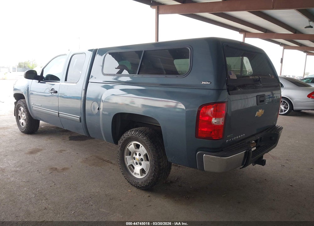 2011 CHEVROLET SILVERADO 1500 LT VIN: 1GCRCSE01BZ296728