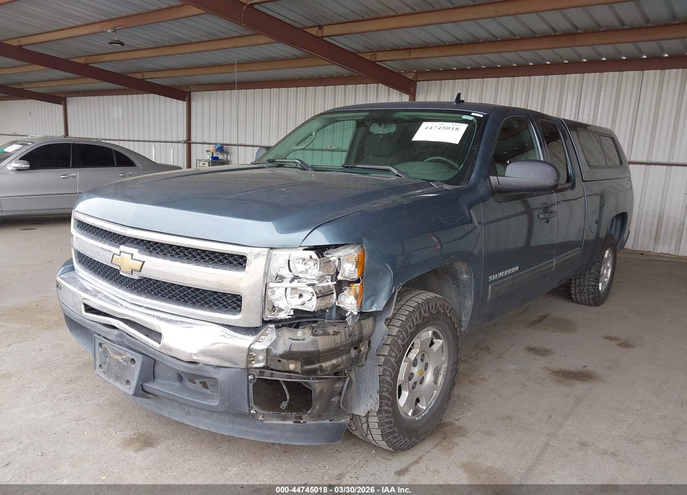 2011 CHEVROLET SILVERADO 1500 LT VIN: 1GCRCSE01BZ296728