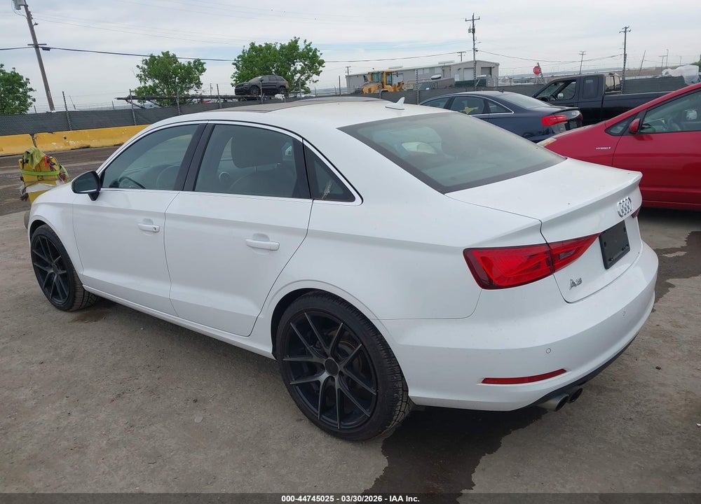 2016 AUDI A3 1.8T PREMIUM VIN: WAUC7GFF2G1003786