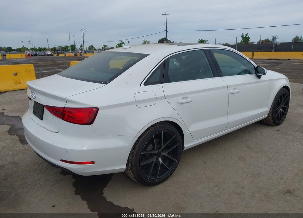 2016 AUDI A3 1.8T PREMIUM VIN: WAUC7GFF2G1003786