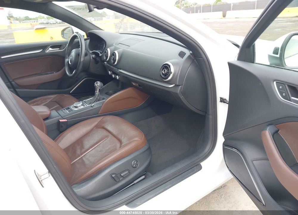 2016 AUDI A3 1.8T PREMIUM VIN: WAUC7GFF2G1003786