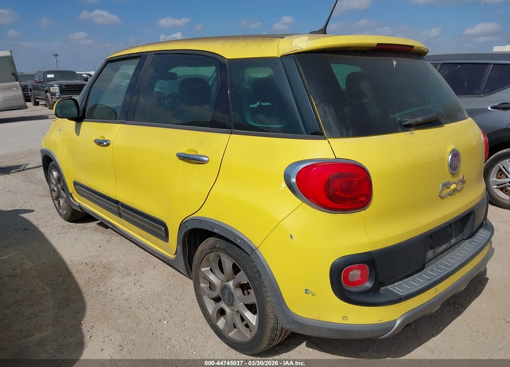 2014 FIAT 500L TREKKING VIN: ZFBCFADH5EZ029159