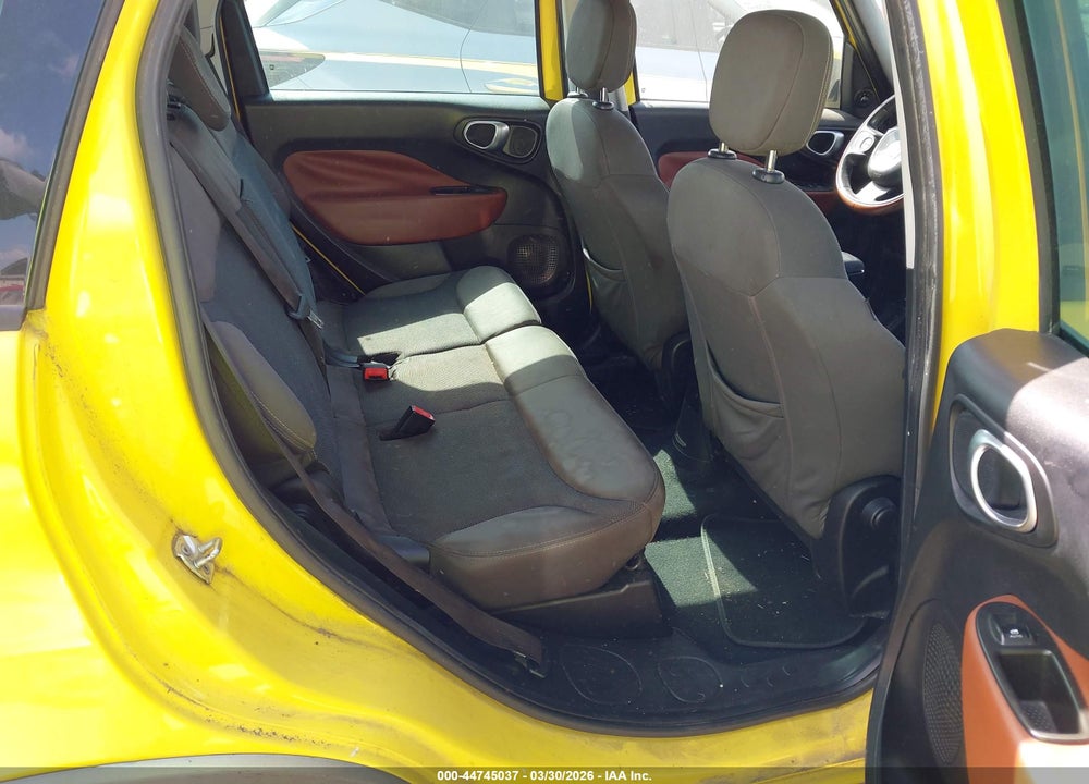 2014 FIAT 500L TREKKING VIN: ZFBCFADH5EZ029159