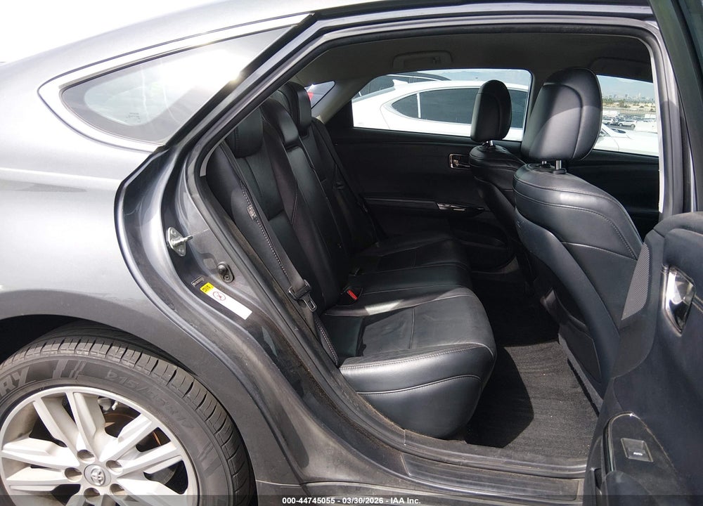 2015 TOYOTA AVALON XLE VIN: 4T1BK1EB7FU143558