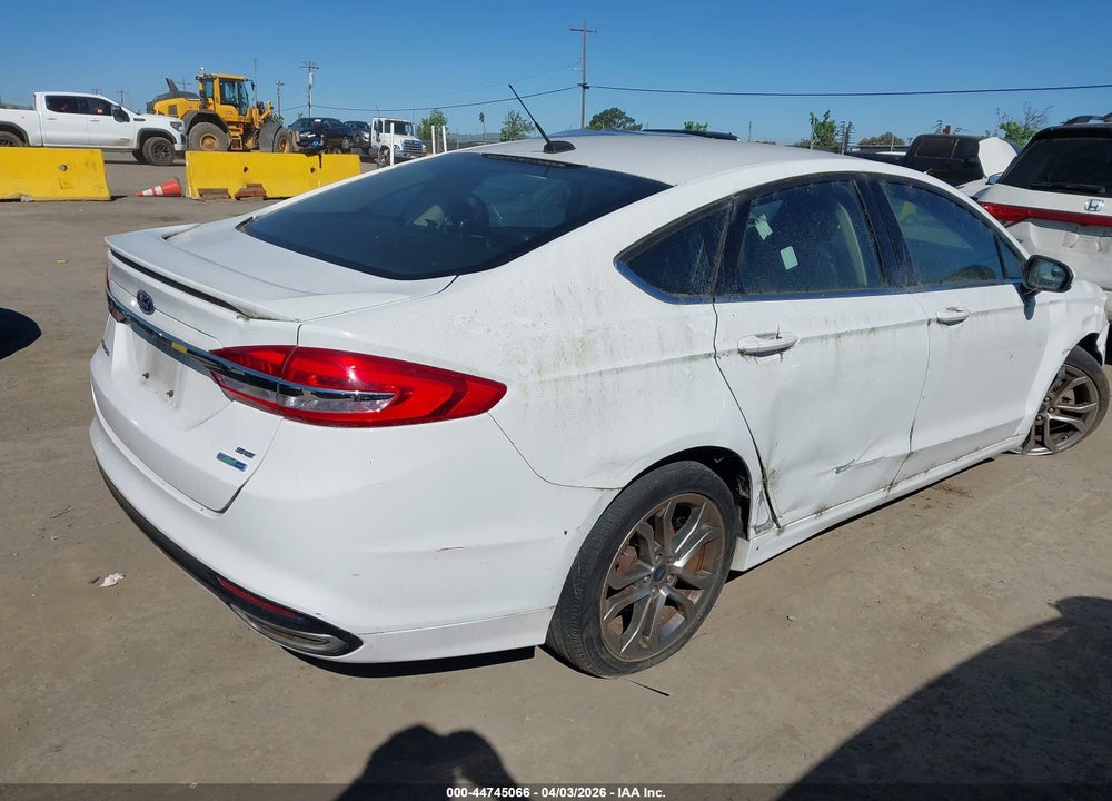 2017 FORD FUSION SE VIN: 3FA6P0T96HR324197