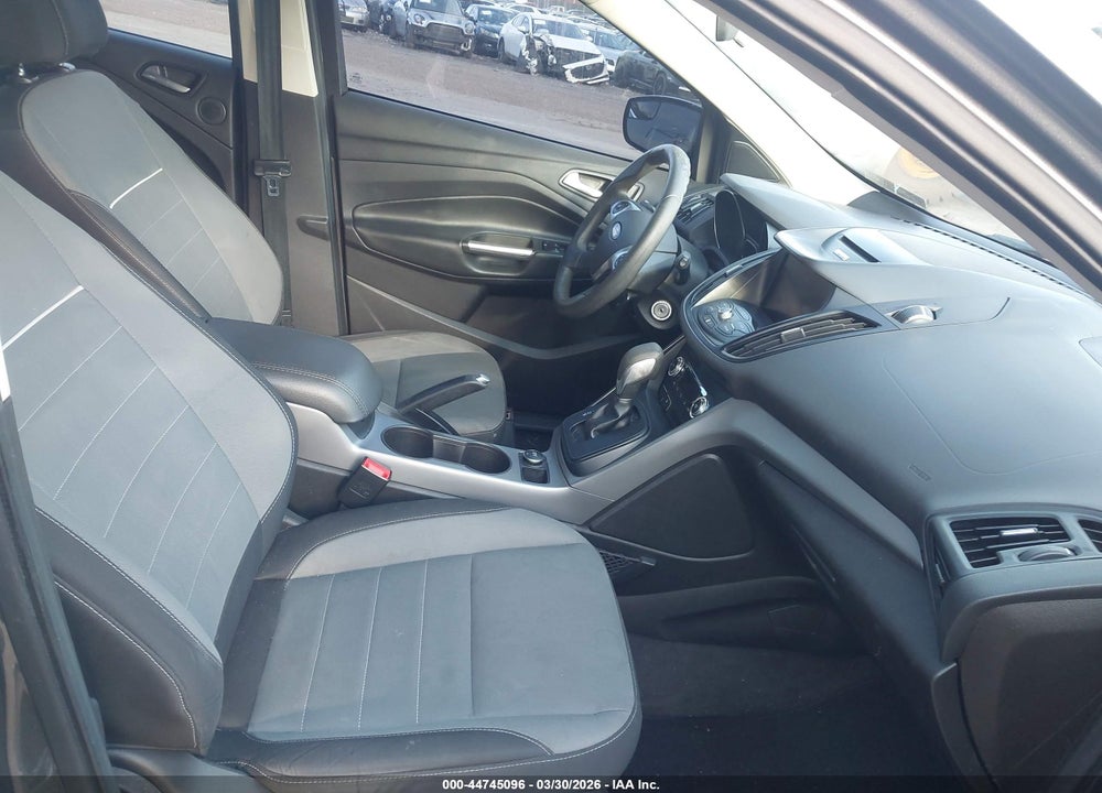 2014 FORD ESCAPE SE VIN: 1FMCU9GX9EUE32705