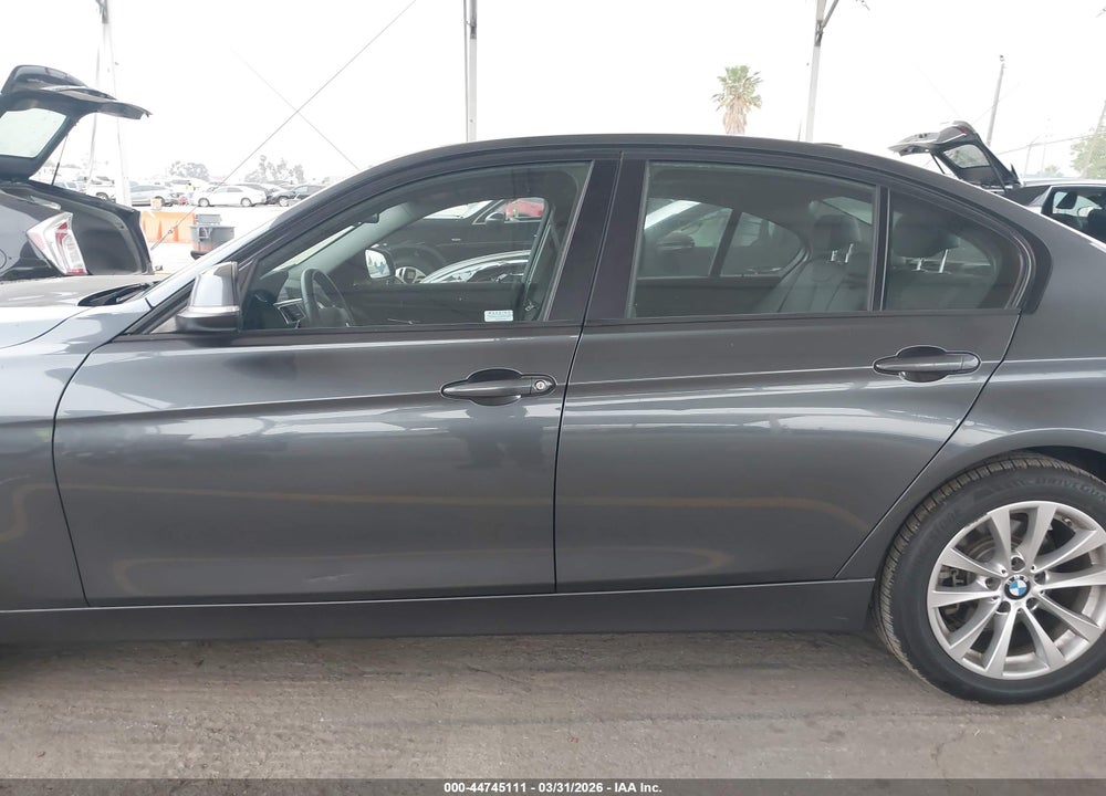2018 BMW 320I VIN: WBA8E1G55JNU90612