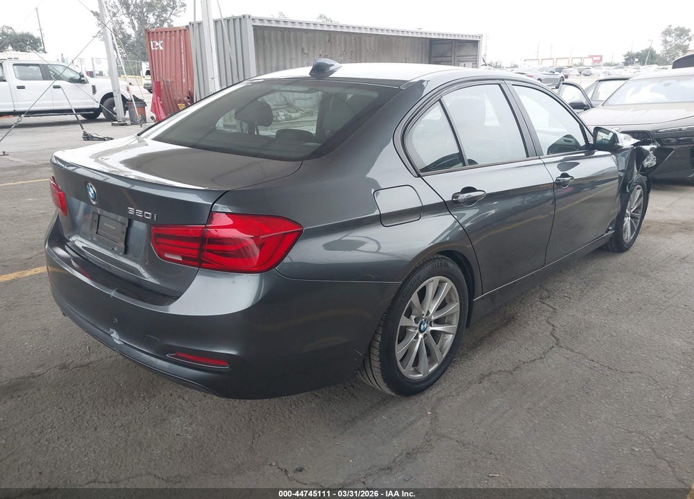 2018 BMW 320I VIN: WBA8E1G55JNU90612