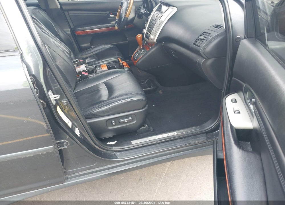 2004 LEXUS RX 330 VIN: 2T2HA31U14C014225