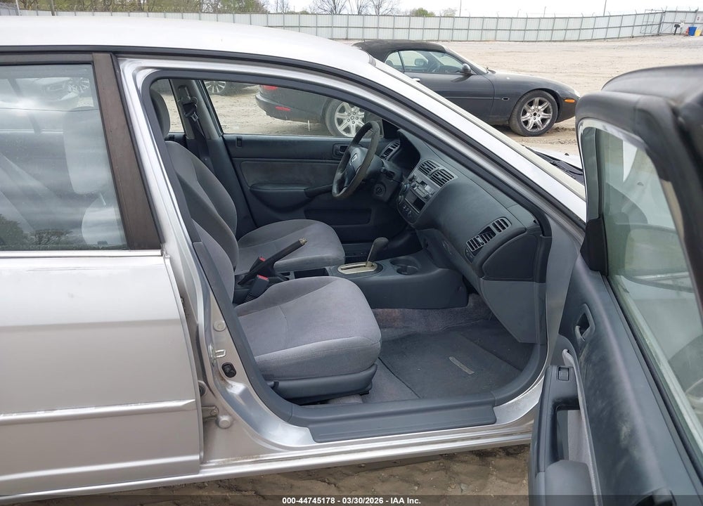 2001 HONDA CIVIC LX VIN: 2HGES16571H590849