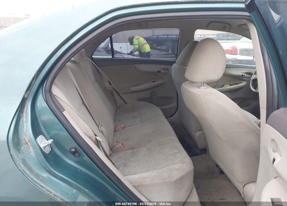 2009 TOYOTA COROLLA LE VIN: 1NXBU40E69Z044067