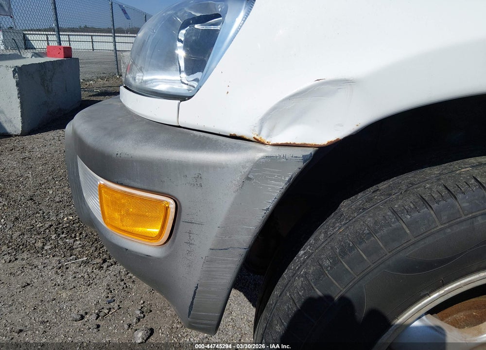 1998 TOYOTA RAV4 VIN: JT3GP10VXW7030607