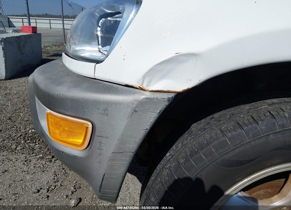 1998 TOYOTA RAV4 VIN: JT3GP10VXW7030607