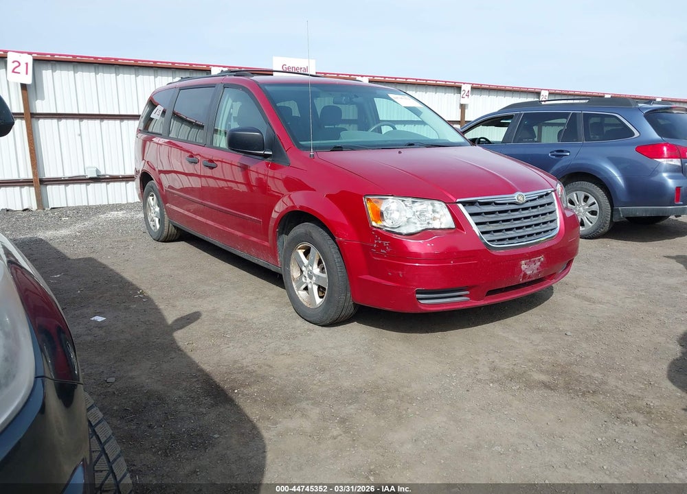 2008 CHRYSLER TOWN & COUNTRY LX VIN: 2A8HR44H38R601400
